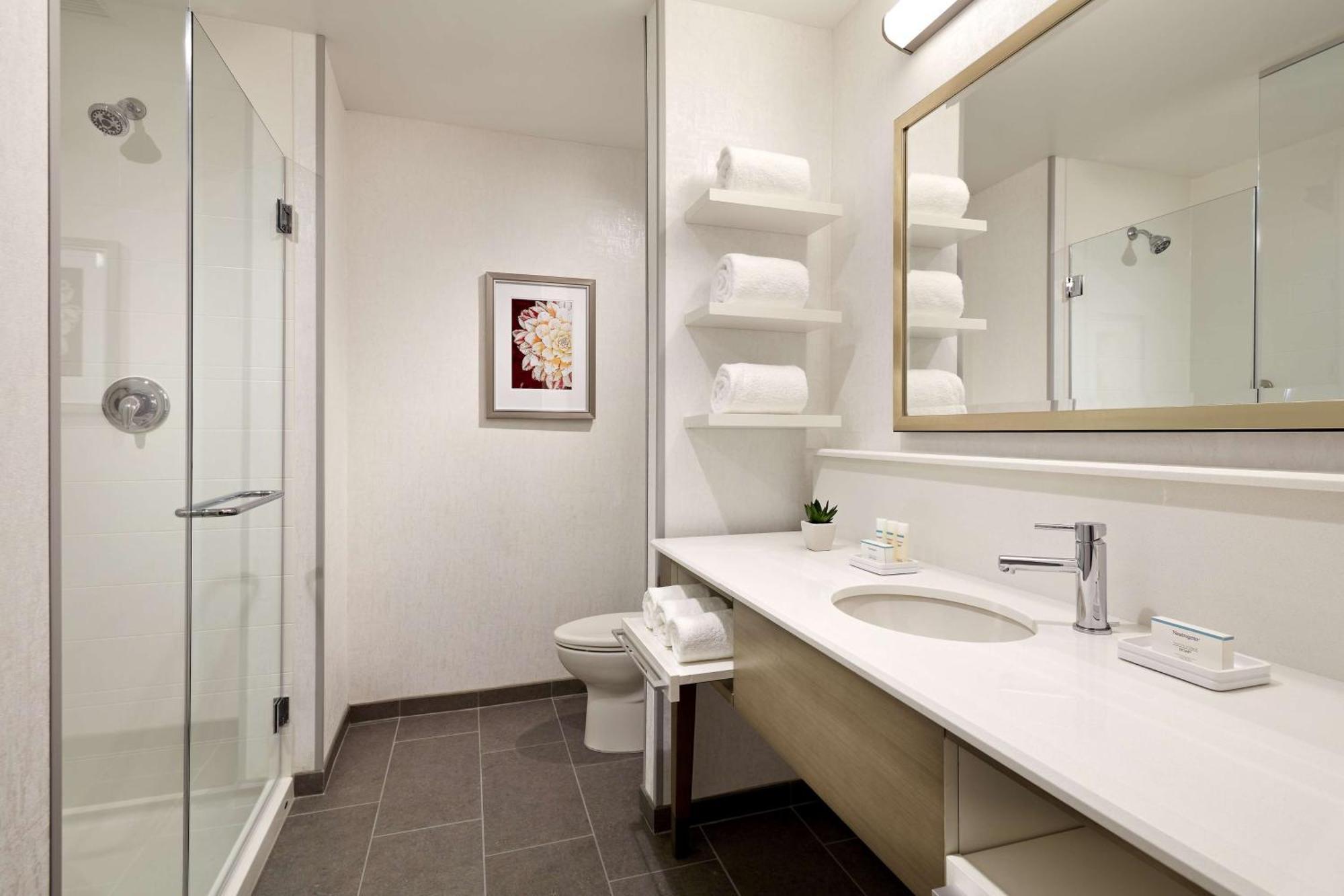 Hampton Long Airport, Ca Hotel Long Beach